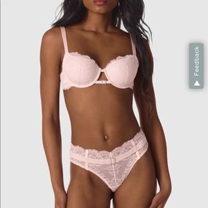 La Senza So Free lightly lined balconette bra